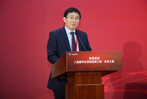 鐘寶申：從全球看光伏具備成為主力能源的條件
