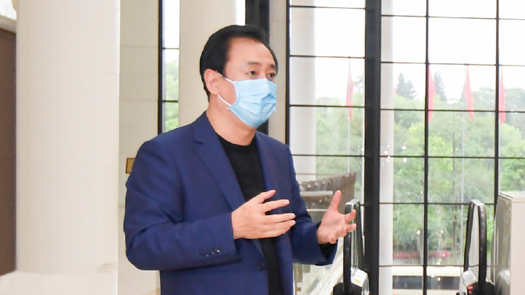 恒大許家?。喝嬲J真做好疫情防控的情況下，可以大膽復工復產(chǎn)