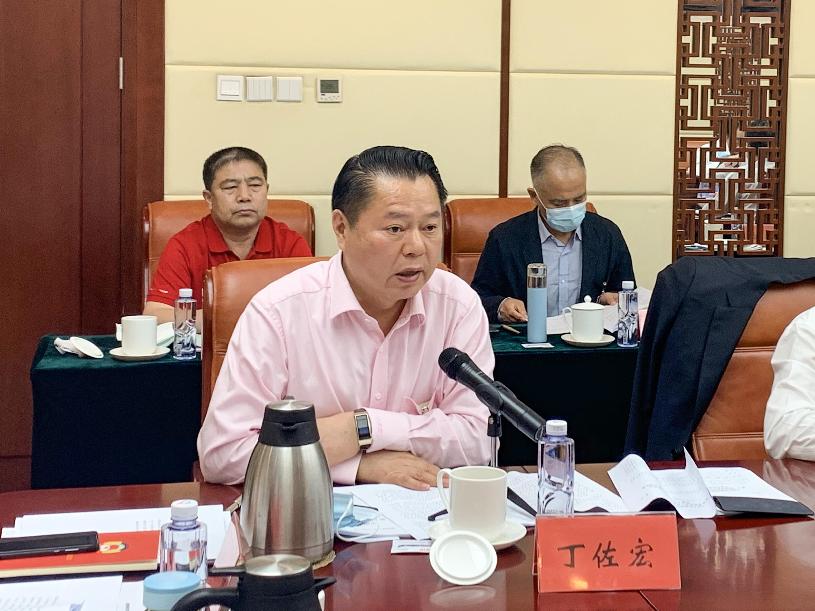 全國政協(xié)委員、月星集團董事局主席丁佐宏：脫貧攻堅要“收官不收隊” 筑牢鄉(xiāng)村產(chǎn)業(yè)發(fā)展的物流通路