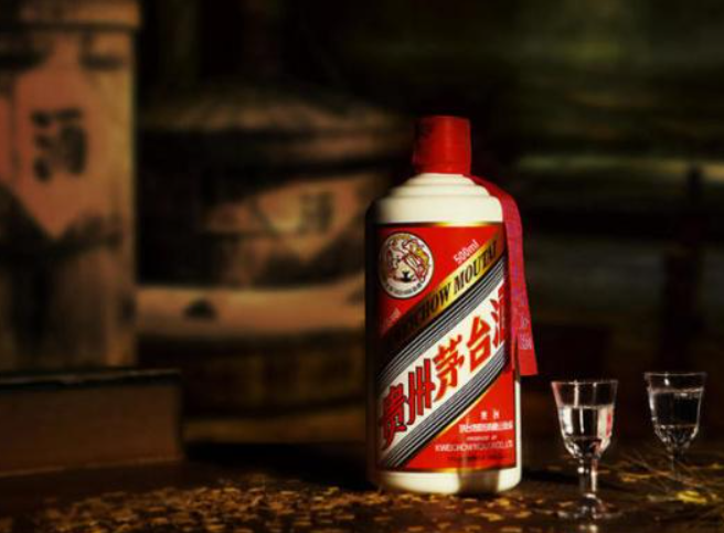 2021全球酒類品牌價(jià)值榜發(fā)布 茅臺(tái)名列酒業(yè)集團(tuán)、烈酒品牌榜第一