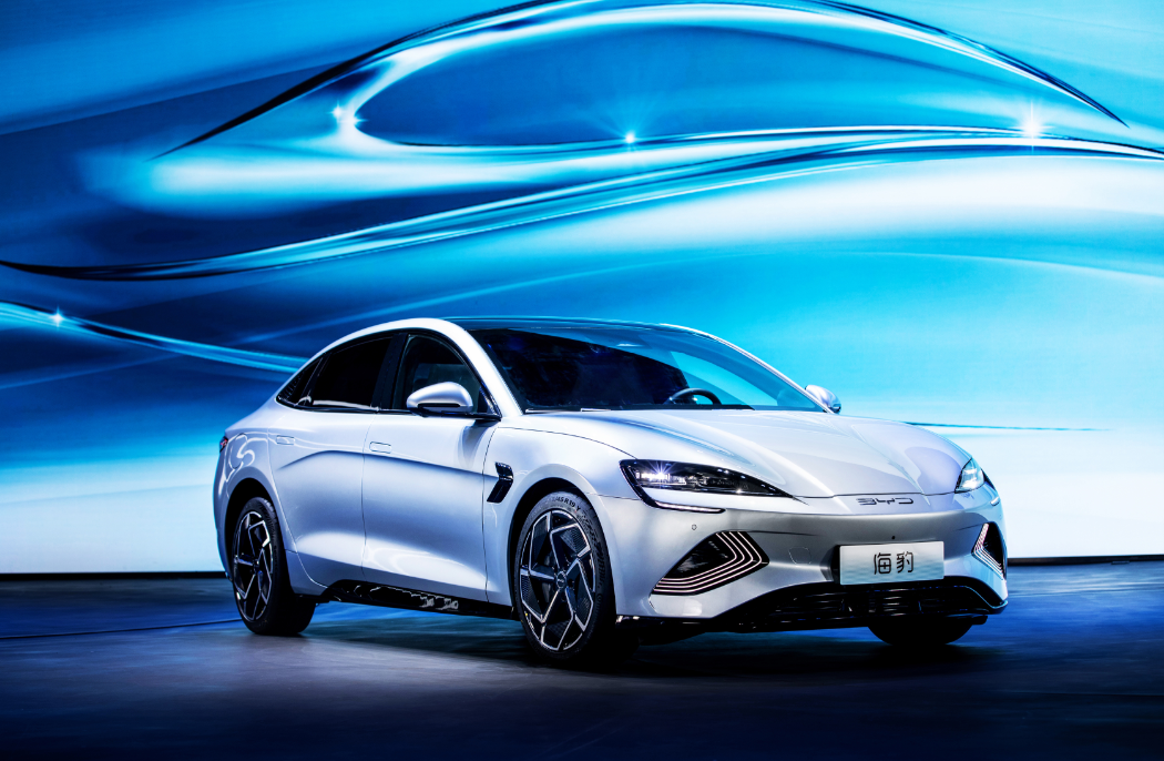 21.28萬元起 首款搭載CTB技術(shù)的e平臺3.0車型海豹開啟預(yù)售