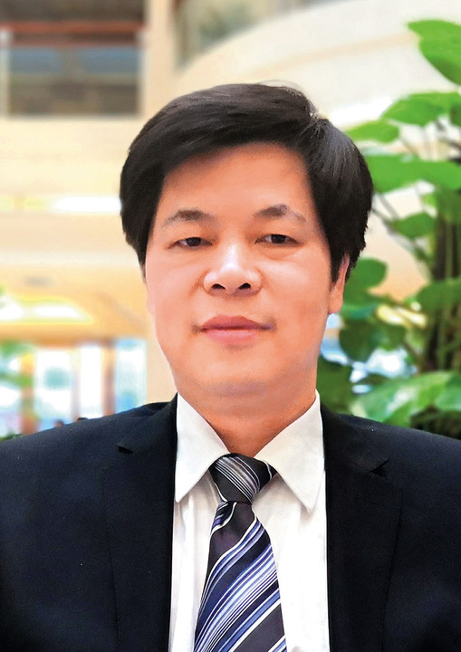 中國(guó)社會(huì)保障學(xué)會(huì)會(huì)長(zhǎng)鄭功成：法定社會(huì)養(yǎng)老保險(xiǎn)與市場(chǎng)化養(yǎng)老金體系應(yīng)各顯其長(zhǎng)、各盡其責(zé)