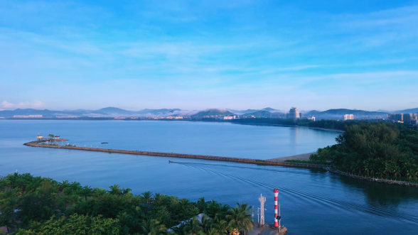 陵水環(huán)島旅游公路：和美鄉(xiāng)村新景 生態(tài)文旅并進